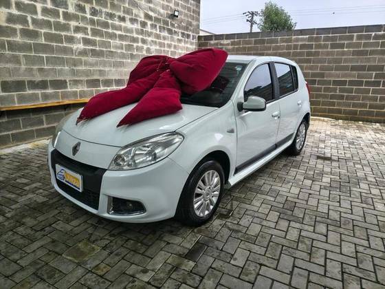 RENAULT SANDERO 1.6 PRIVILÉGE 16V FLEX 4P AUTOMÁTICO RENAULT SANDERO 1.6 PRIVILÉGE 16V FLEX 4P AUTOMÁTICO